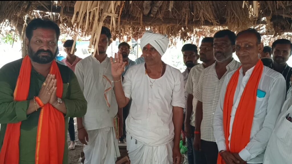 IMG 20240617 WA0044 लाखो भाविकांचे श्रद्धास्थान असलेल्या कैलास टेकडीचा विकास साधणार - नवनिर्वाचीत खा. नागेश पाटील आष्टीकर -NNL