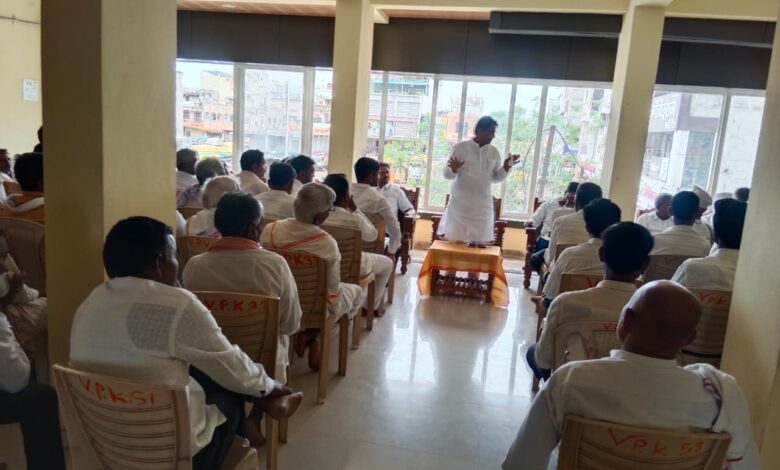 IMG 20240701 WA0050 विधानसभा निवडणुका जाहीर होतील कार्यक्रत्यांनी कामाला लागा -  भाजपा नेते मारोतराव कवळे गुरूजी -NNL