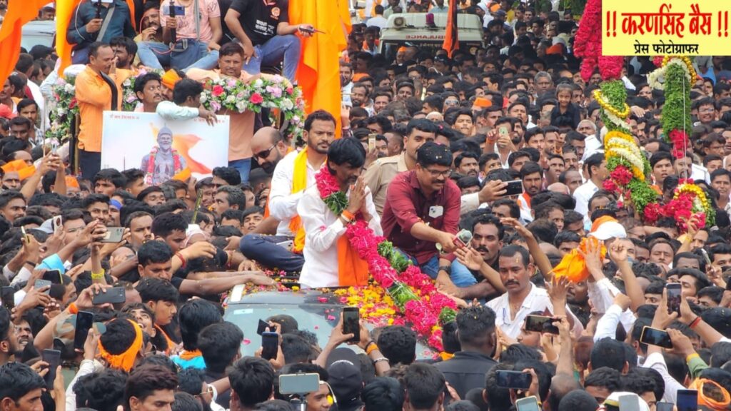 IMG 20240708 WA0091 मराठा आरक्षणासाठी जरांगे पाटील यांच्या अभूतपूर्व रॅलीला लाखोंचा जनसमुदाय रस्त्यावर -NNL