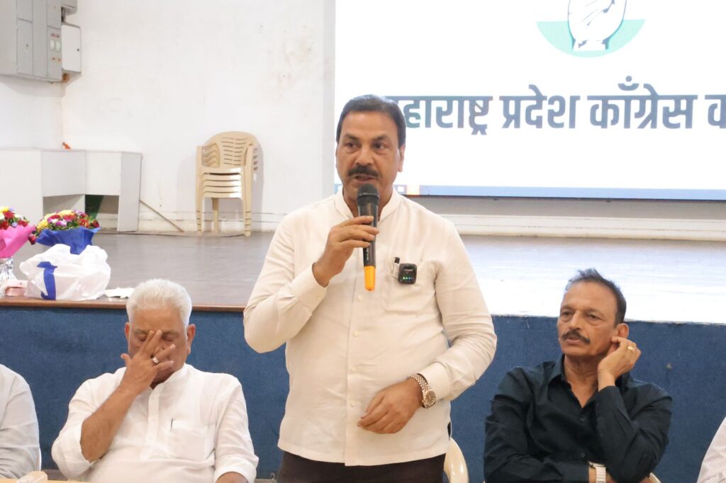 8e64d2bf 9cda 42d3 b8e7 a7a63d0a765d Naseem Khan : अल्पसंख्याक समाज काँग्रेसच्या पाठीशी, विधानसभेत मविआचा झेंडा फडकवू: नसिम खान -NNL