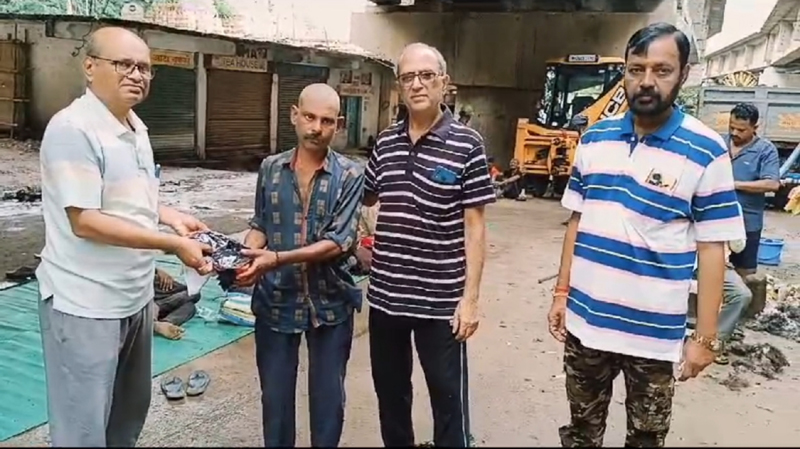 दुस-यासाठी जगला तो ख-या अर्थाने जगला या संतांच्या शिकवणी प्रमाणे धर्मभूषण ॲड.दिलीप ठाकूर यांचे कार्य – डॉ. अर्जुन मापारे -NNL