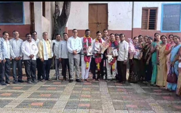 IMG 20240905 WA0049 Honorable teachers : शिक्षक दिनी केला उल्लेखनीय कार्य करणाऱ्या गुणवंत शिक्षकांचा सन्मान -NNL