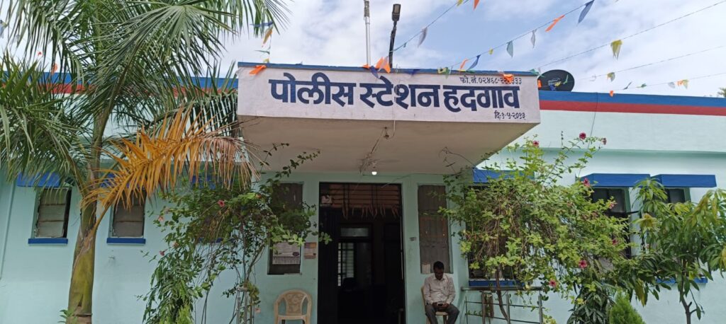 IMG 20240907 WA0318 Hadgaon police station : हदगाव पोलिस स्टेशनच्या शांताता कमेटीच्या बैठकीत नवीन पायंडा पडल्यामुळे नागरिकांत नाराजी -NNL