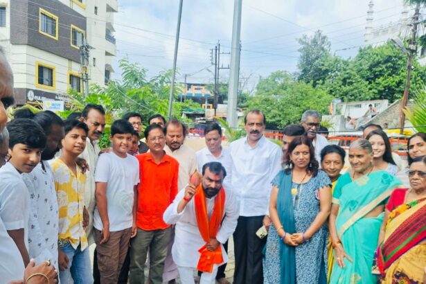 IMG 20240916 WA0006 Bhoomipujan of mini hall of Salyognagar Ganapati temple ;सहयोगनगर गणपती मंदिरच्या मिनी हॉलचे आ बालाजी कल्याणकर यांच्या हस्ते भूमिपूजन - NNL