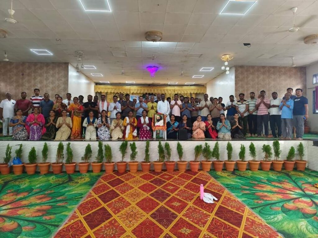 IMG 20240926 WA0039 Art of living ; कौठा, हदगांव येथे आर्ट ऑफ लिव्हिंग आनंद अनुभुती शिबिर संपन्न -NNL