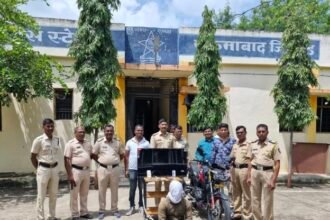IMG 20240913 190324 Mukramabad police acted aggressively : मुक्रामाबाद पोलीसांनी दबंग कार्यवाही; घरफोडीतील तीन गुन्हेगांराना अटक करून मुद्देमाल केला जप्त -NNL