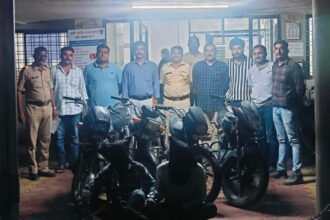 IMG 20241011 WA0016 of Shivajinagar Crime Squad : शिवाजीनगर गुन्हे शोध पथकाची धडाकेबाज कामगीरी; 1 लाख 35 हजारच्या 04 मोटार सायकलसह दोन आरोपी ताब्यात -NNL