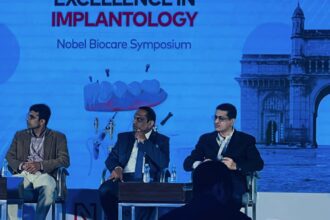 IMG 20241023 WA0039 Dr. Dinesh Chavan " मुंबईत आंतरराष्ट्रीय स्तरावरील, दंत रोपण' परिसंवाद ; डॉ. दिनेश चव्हाण यांचे' व्याख्यान -NNL