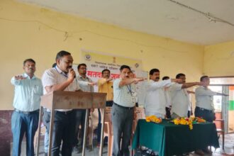 IMG 20241025 WA0034 Dr. Shekhar Ghungarwar : नवतदारांनी स्वयंस्फूर्तीने पुढाकार घ्यावा - प्राचार्य डॉ. शेखर घुंगरवार -NNL