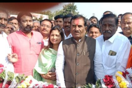 IMG 20241128 WA0016 MLA Pratap Patil Chikhlikar ; नवनिर्वाचित आमदार प्रताप पाटील चिखलीकर यांचे उस्माननगर चौकात भव्य स्वागत - NNL