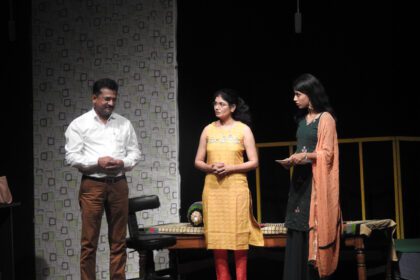 DSCN84961 Veli Ki Gathi : वेलींच्या गाठी’ने उलगडले बदलत्या नात्यांचे गुंतागुंतीचे प्रश्न -NNL