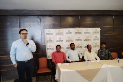 IMG 20241204 WA0005 heart surgery ; ५० वर्षीय ह्दयरुग्णावर यशस्वीरीत्या अत्याधुनिक मिनिमली इनवेसिव्ह हार्ट सर्जरी..! - NNL