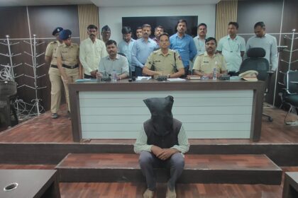 IMG 20241210 WA0035 in mind immoral relations and previous enmity : पोलीस ठाणे उस्माननगर हद्दीतील खुन अनैतिक संबध व पुर्वीचे वैमनस्य मनात धरुन केल्याचे उघड -NNL