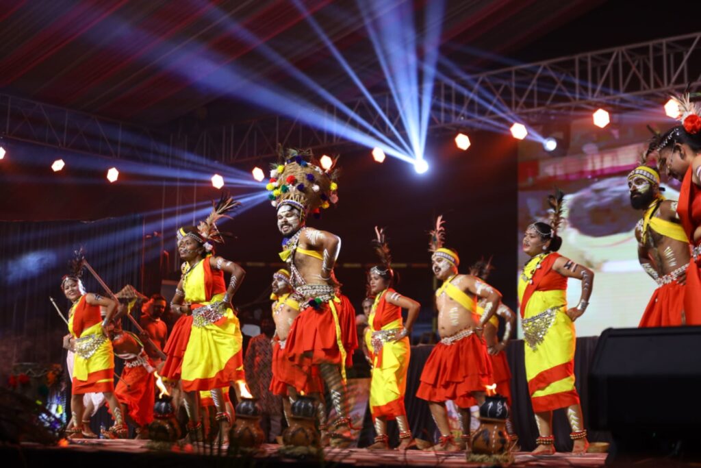 cultural program : दर्जेदार सांस्कृतिक कार्यक्रमाने पहिला दिवस गाजवला