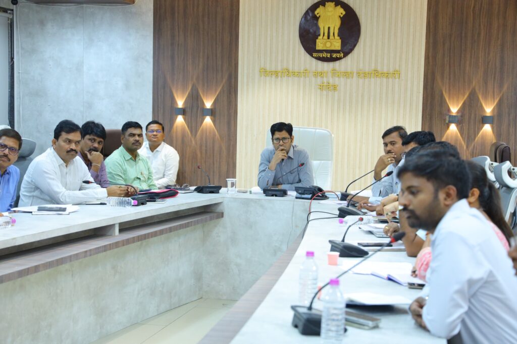 WhatsApp Image 2025 03 19 at 7.30.12 PM District Collector Kardile : समृद्ध ऐतिहासिक स्थळांच्या संरक्षणासाठी प्रत्येक नांदेडकरांनी पुढे यावे : जिल्हाधिकारी कर्डिले