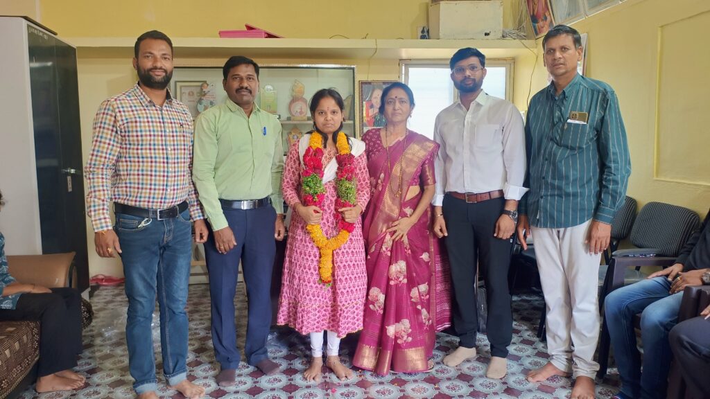 IMG 20250412 WA0006 HJP College"हुजपा महाविद्यालयाच्या विद्यार्थीनीची कार्यकारी सहाय्यक पदी निवड"