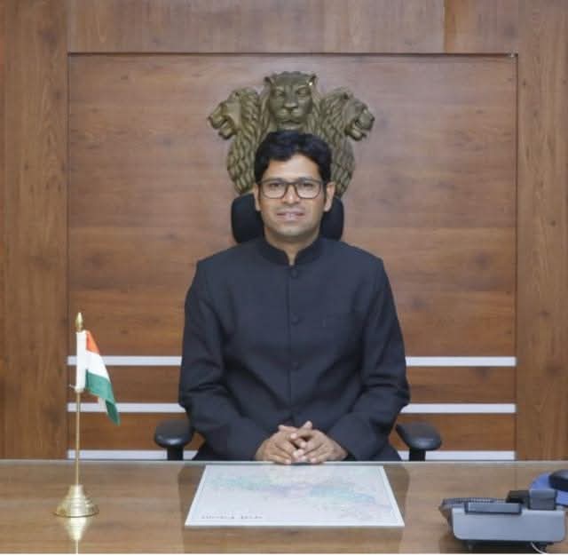 Rahul Kardile ; “नागरिकांनो पाणी जपून वापरा”- जिल्हाधिकारी राहुल कर्डिले