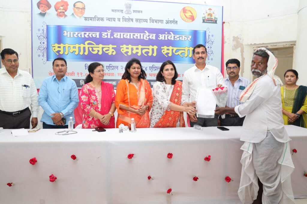 Farog Mukdam : सामाजिक न्याय विभागाच्या योजना तळागाळातील लाभार्थ्यांपर्यंत पोहचवा – फरोग मुकदम