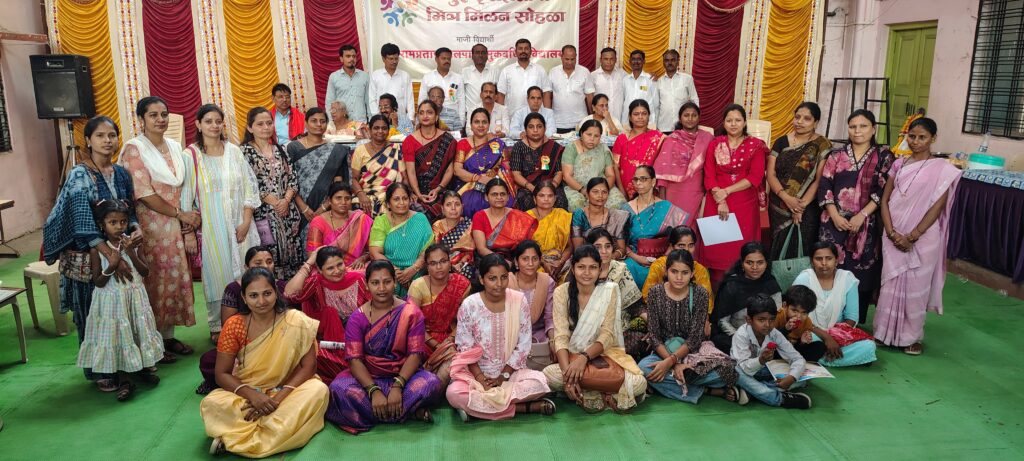 IMG 20250510 WA0001 ४० वर्षांपूर्वीचे " अबोल "वर्गमित्र भावविश्वात रमले; मालपाणी मूकबधिर मध्ये स्नेह मेळावा संपन्न