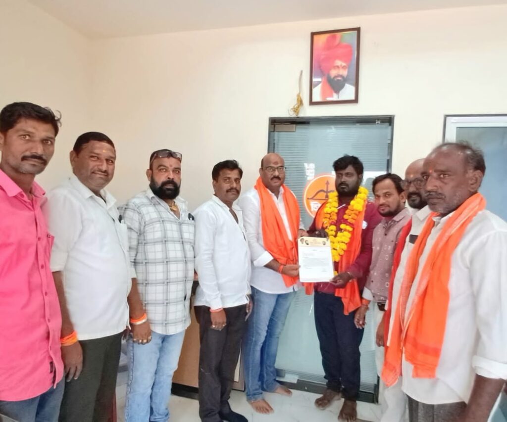 Kakandi ; शिवसेना शिंदे गटाच्या काकांडी शाखा प्रमुख रावसाहेब बंडे यांची नियुक्ती