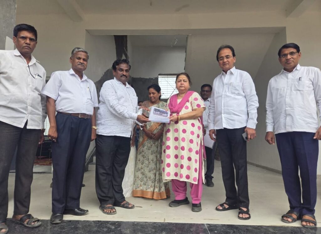 Global warming awareness ; ग्लोबल वार्मिंग जागरूकता काळाची गरज, माजी,आमदार अमिता भाभी चव्हाण