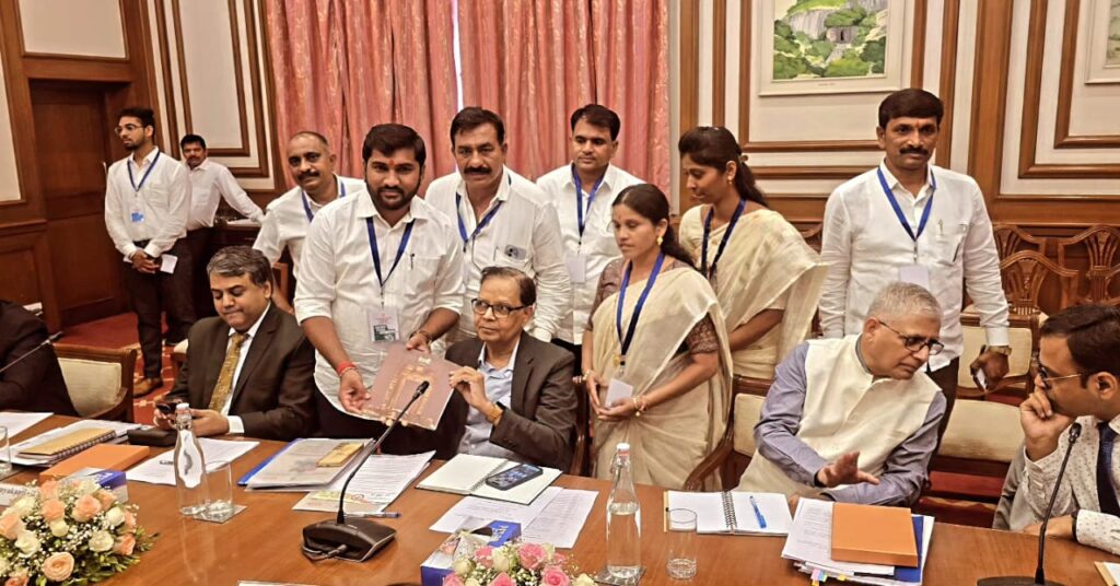 Sarpanch News ; १६ व्या वित्त आयोग संदर्भात मुंबई येथील बैठकीत येरगी येथील सरपंच पाटील यांचा सहभाग