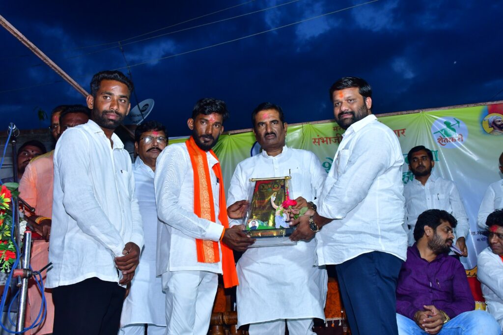 IMG 20250630 WA0043 Mla Prataprao Patil ; पाच वेळा पक्षांतर तरीदेखील जनतेच्या आशीर्वादामुळेच आमदार - आमदार प्रताप चिखलीकर