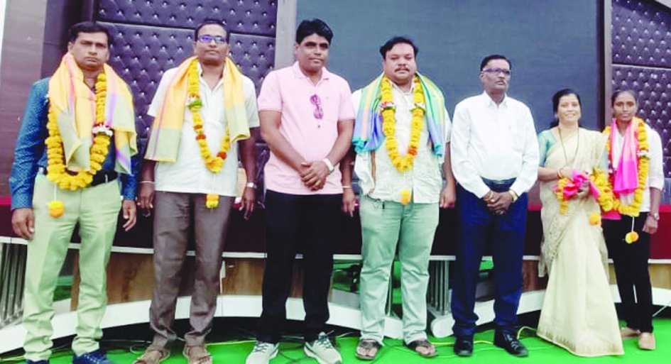 Dr. Laxman Sankade : पशु चिकित्सा व्यवसायी संघटनेच्या कोषाध्यक्षपदी डॉ. लक्ष्मण सनकाडे