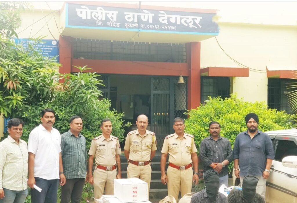 illegal gutkha : अवैध गुटखा वाहतूक करणाऱ्या दोघांना कारसह पोलीसांनी घेतले ताब्यात