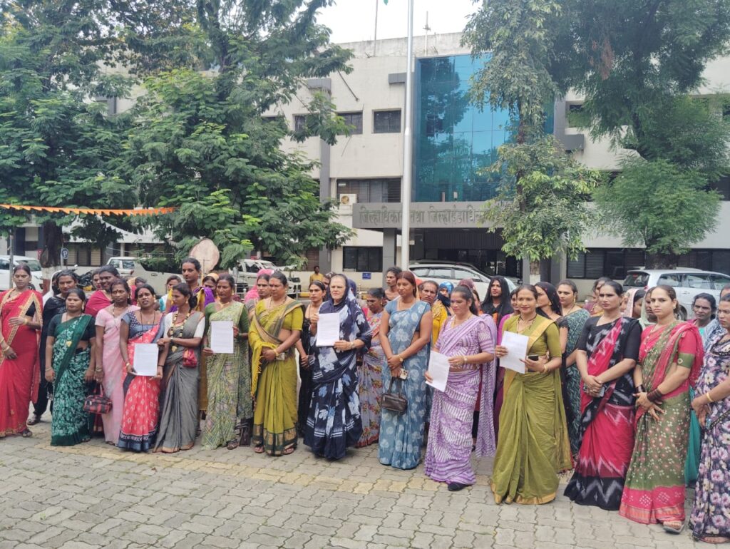 IMG 20250711 WA0046 Demand : समाज माध्यमांवर जातीय दंगल निर्माण करणा-या तृतीपंथीयांवर गुन्हे दाखल करा : समस्त तृतीपंथीयांची मागणी