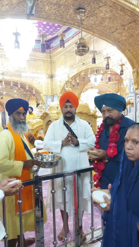 IMG 20250731 WA0006 Gurudwara ; चिखलीकर यांच्या वाढदिवसनिमित्त गुरुद्वारात श्री अखंडपाठ प्रारंभ