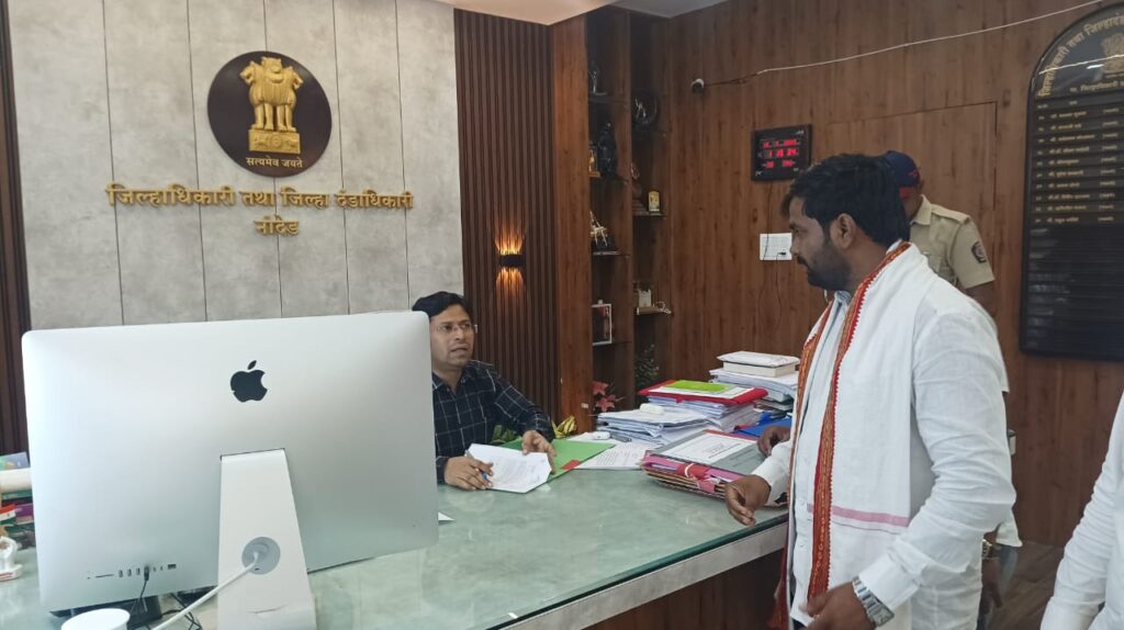 Shiradhon Gram Panchayat : शिराढोण ग्रामपंचायतीत गैरव्यवहार ; थेट जिल्हाधिकाऱ्यांनाच चौकशीचे साकडे !