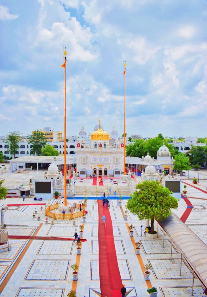 Birth Anniversary : गुरु नानक देव जी महाराज यांच्या ५५६ व्या जन्मोत्सवानिमित्त नांदेडहून बिदरकडे धार्मिक चौकी रवाना होणार