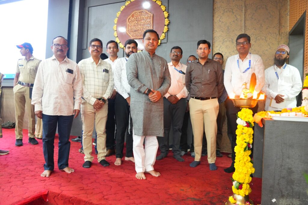 launches Pradhan Mantri Dhandhanya Krishi Yojana : प्रधानमंत्री नरेंद्र मोदी यांच्या हस्ते प्रधानमंत्री धनधान्य कृषी योजना, राष्ट्रीय नैसर्गिक शेती अभियान, कडधान्य अभियानाचा शुभारंभ