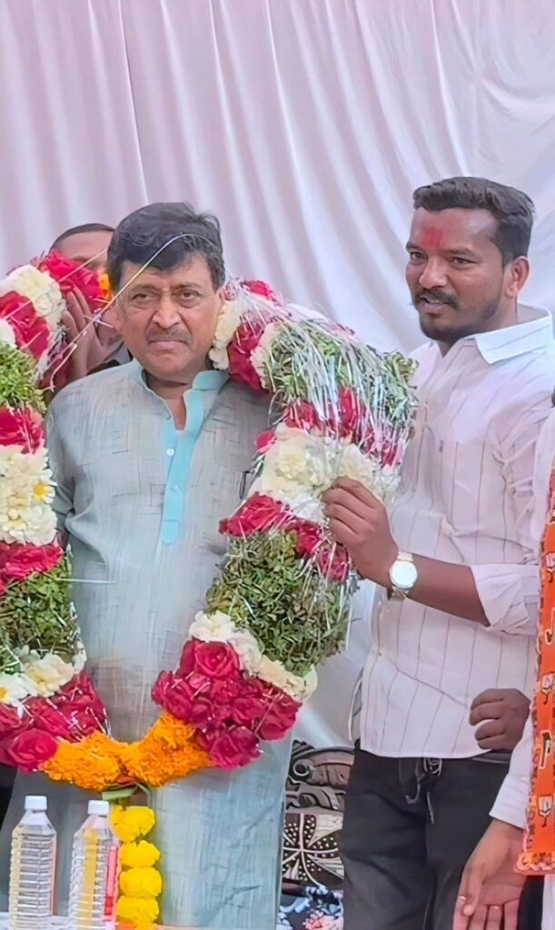 Sambhaji anna Devkar : नांदेड वाघाळा महानगरपालिकेत वडार समाजाला स्वीकृत नगरसेवक म्हणून प्रतिनिधित्व द्यावे – जिल्हाध्यक्ष संभाजी अण्णा देवकर