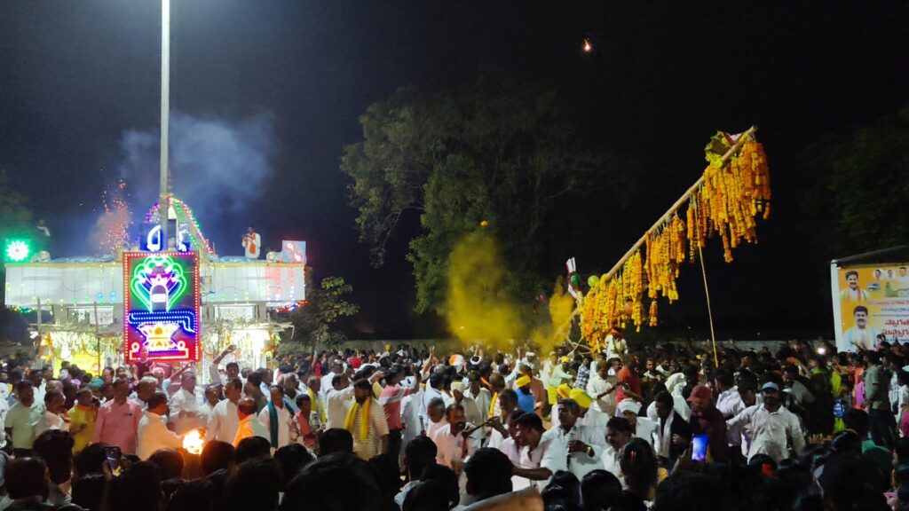 IMG20260121184134 01 Agnimallanna : श्रद्धा, परंपरा आणि भक्तीचा संगम; नडकुड्यात अग्निमल्लन्ना रथोत्सव उत्साहात संपन्न
