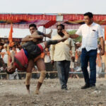 IMG 20260228 192719 The thrill of wrestling : तळपत्या उन्हात रंगला कुस्त्यांचा थरार; श्री परमेश्वर यात्रेत जल्लोषाची शिखरे