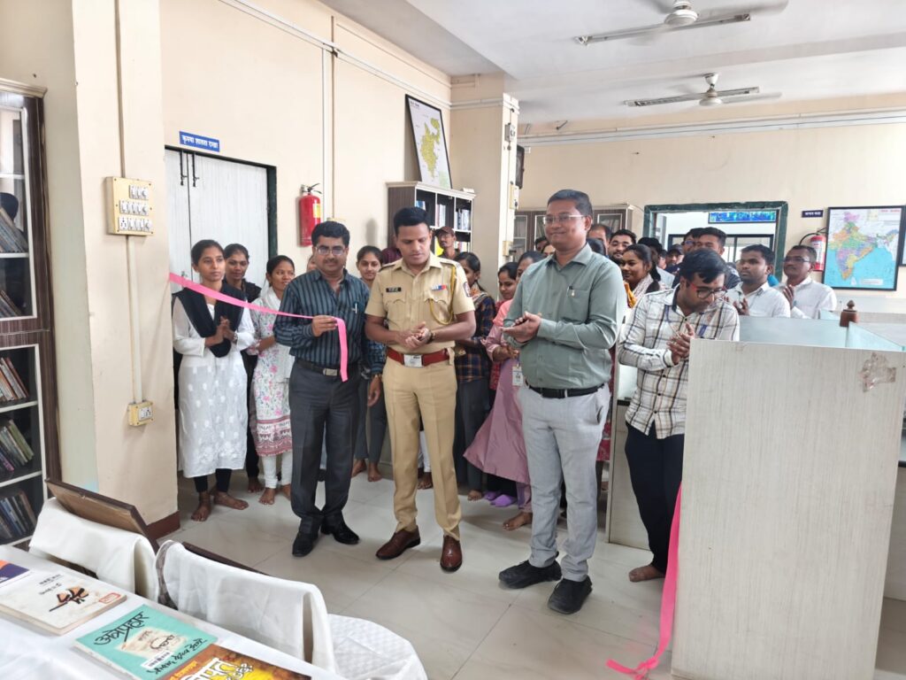 Superintendent of Police Suraj Gurav : मराठीचा अभिमान जपू या ; मराठीतच संवाद साधू या – अप्पर पोलीस अधीक्षक सुरज गुरव