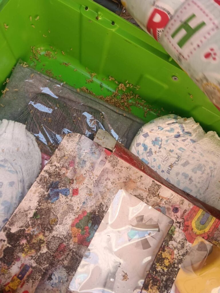 FB IMG 1773672475142 Bhokar News : ‘बेबी किट’ वाटपात निकृष्ट साहित्यामुळे मातांचा संताप, अंगणवाड्यांत गोंधळ