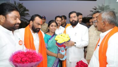 dcm Eknath Shinde arrives : उपमुख्यमंत्री एकनाथ शिंदे यांचे नांदेड विमानतळावर आगमन  