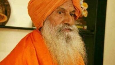 FB IMG 1775320022479 Chif Minister Fadnavis : दत्त शिखर संस्थानचे महंत मधुसूदनजी भारती महाराज यांना मुख्यमंत्री फडणवीस यांची श्रद्धांजली