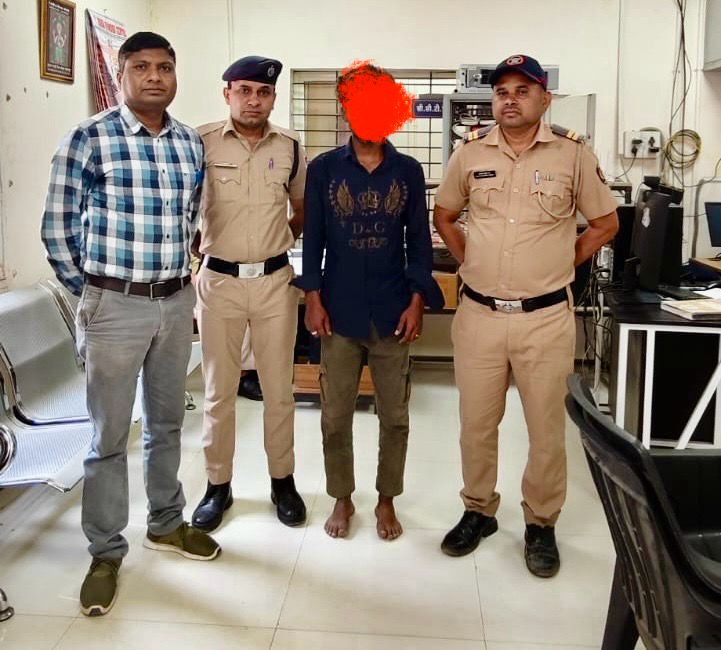 IMG 20260404 WA0090 Train News : ऑपरेशन ‘यात्री सुरक्षा’ व ‘अमानत’ अंतर्गत RPF–GRP ची कारवाई