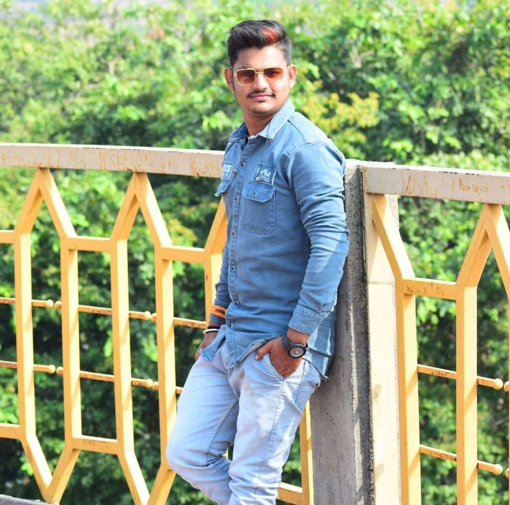 IMG 20260410 WA0073 Himayatnagar Accident : म्हसोबा नाल्यावर मृत्यूचा सापळा; भरधाव वाहनाच्या धडकेत तरुण ठार