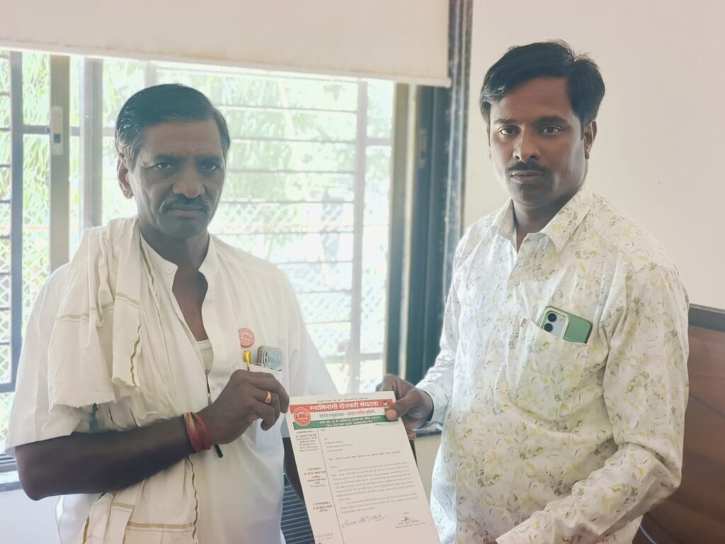 IMG 20260422 WA0067 हदगाव तालुक्यातील रस्ते कामांवर माहिती फलक लावा – स्वाभिमानी शेतकरी संघटनाची मागणी