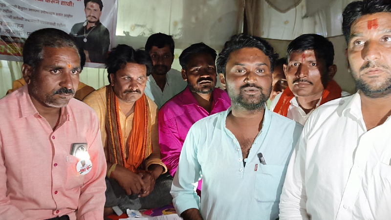 IMG20260404193446 01 Protest for Shivaji statue : हिमायतनगरात शिवरायांच्या पुतळ्यासाठी आंदोलन तात्पुरती माघार