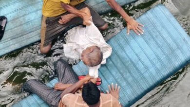 IMG 20260405 112734 Accident : महाटी पुलावरून टिपर कोसळला; गोदावरीत पडून एकाचा मृत्यू, चालक बचावला