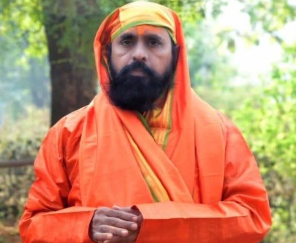 IMG 20260405 161757 Yogi Sham Bharati : श्री दत्त शिखर संस्थान, माहूरगडच्या गादीवर योगी शाम भारती