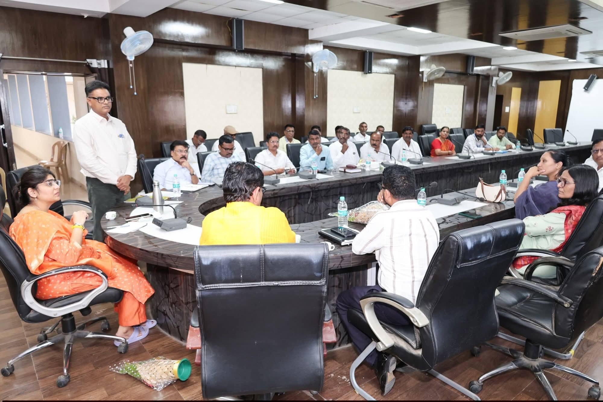 FB IMG 1784814440341 Quality Healthcare : नागरिकांना दर्जेदार आरोग्य सेवा देण्यासाठी आरोग्य वर्धिनी समितीने समन्वयाने काम करावे