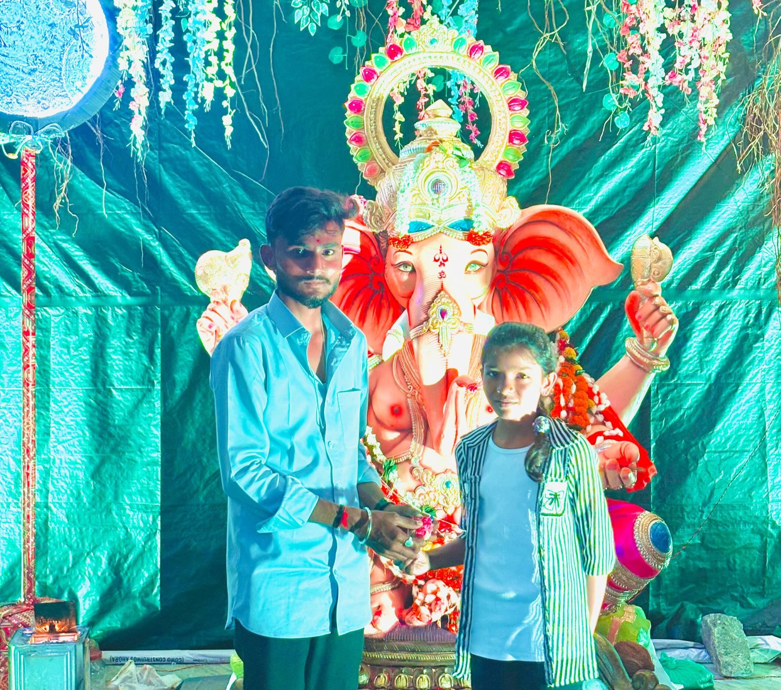 गणेशोत्सवातून सामाजिक प्रबोधनाचा जागर; व्यसनमुक्ती आणि पालकांच्या दुर्लक्षावर विद्यार्थ्यांची परखड मते 1 IMG 20260922 165927 scaled गणेशोत्सवातून सामाजिक प्रबोधनाचा जागर; व्यसनमुक्ती आणि पालकांच्या दुर्लक्षावर विद्यार्थ्यांची परखड मते