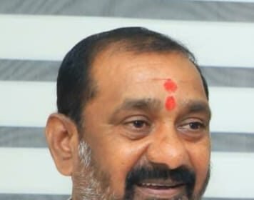 IMG 20261025 WA0038 खासगी सावकारीच्या मनमानीला चाप लावा; नांदेडमध्ये स्वतंत्र SIT स्थापन करा!